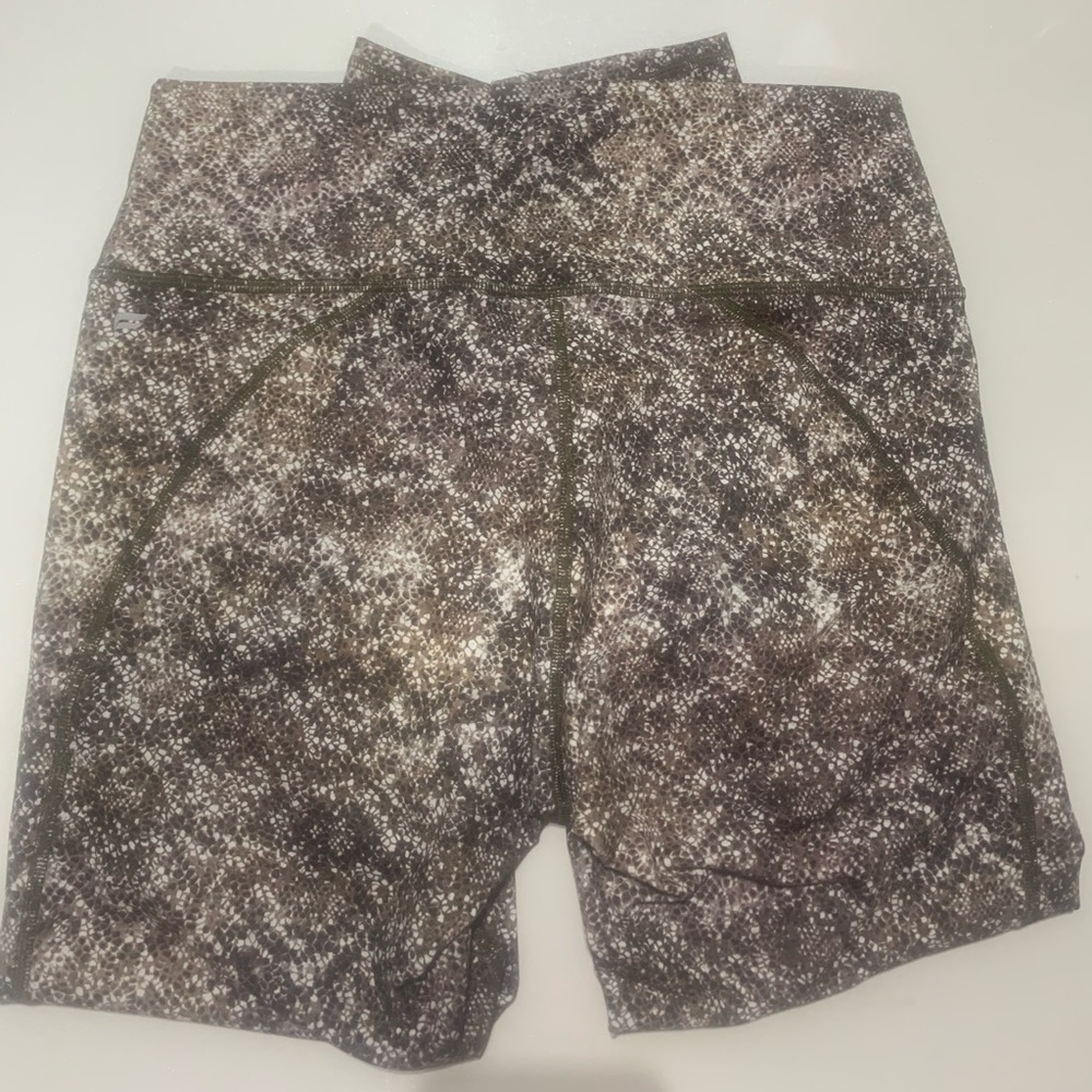 Fabletics Define High-Waisted 7/8 Legging